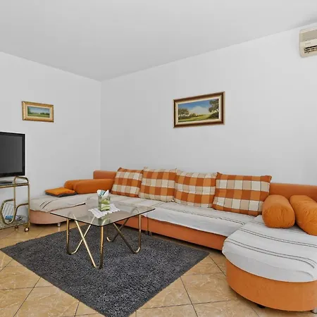 Mirna By Rent Istria *